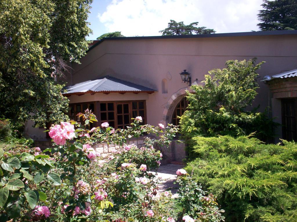 Hosteria Pastoral & Spa ラ・クンブレ エクステリア 写真